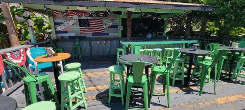 Upper Deck Hotel and Bar - Adults Only - image 18