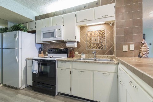 Gulf View - image 9