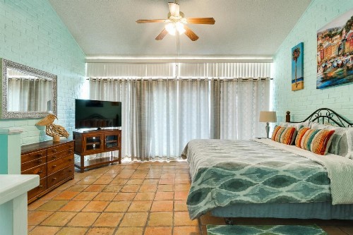 Ocean View - image 7
