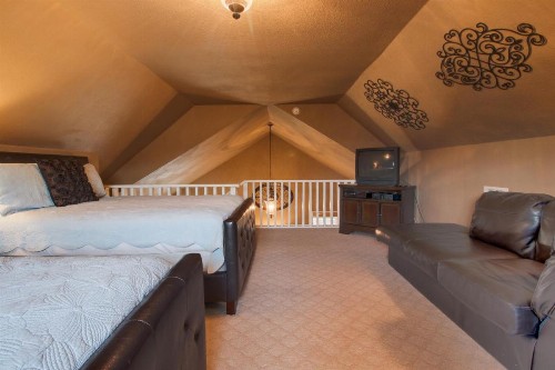 Aries Chateau - image 11