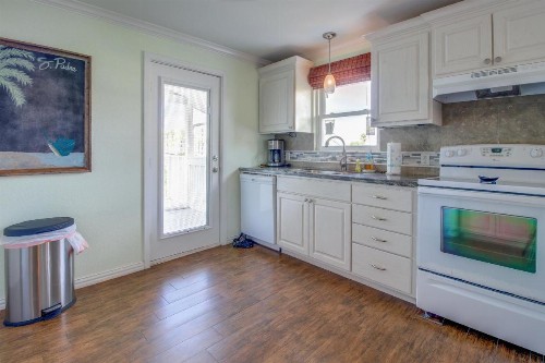 Mesquite House Upstairs Unit - image 7