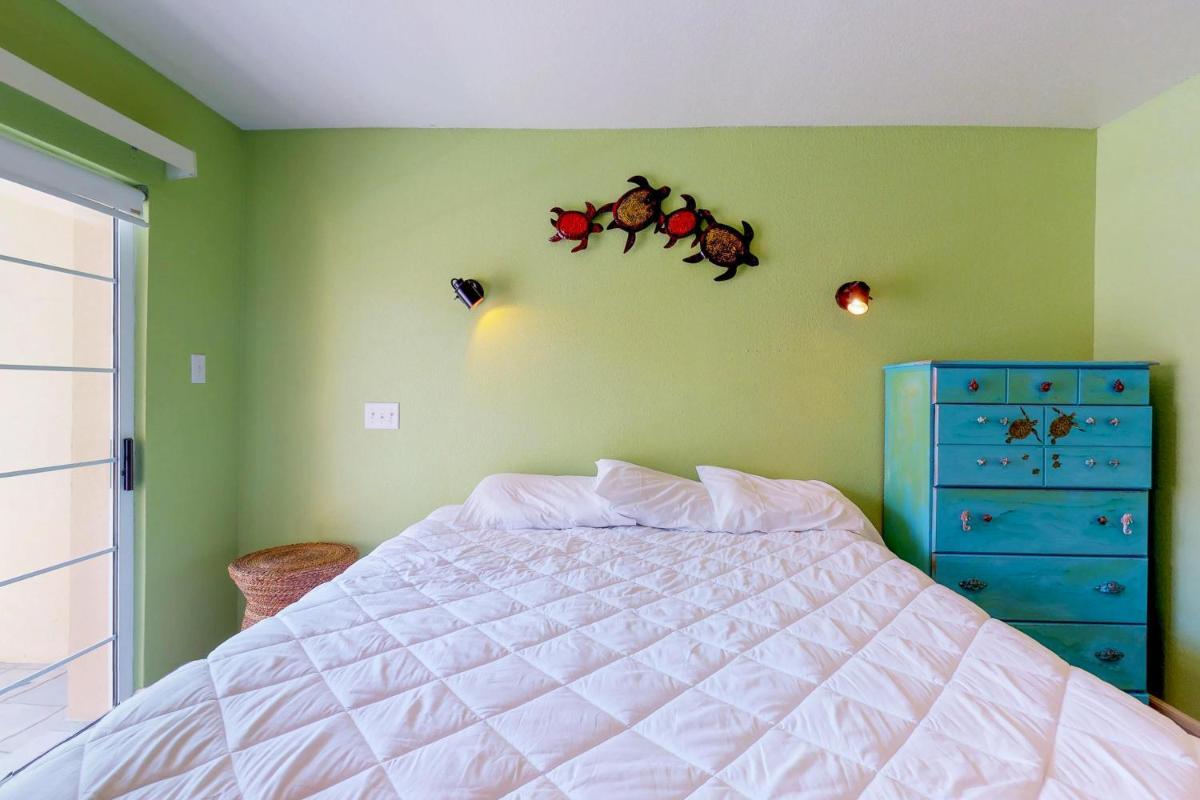 La Perla Condo #4 - image 6