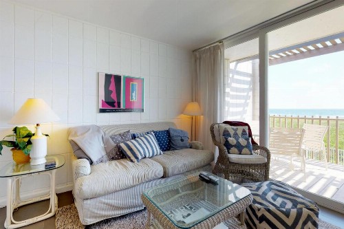 La Playa Condominium 209 - image 11