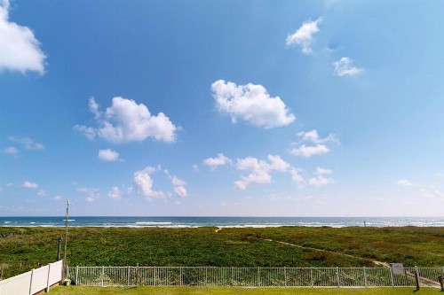 La Playa Condominium 209 - image 12