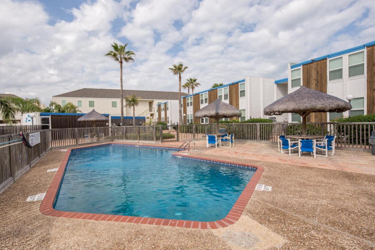 La Playa Condominium 209 - image 7