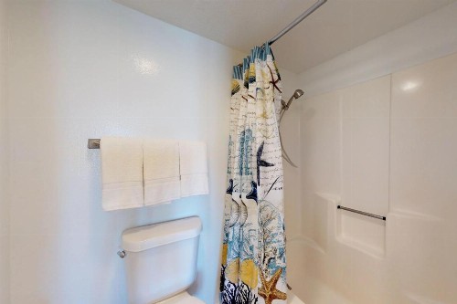 Beachview Condominiums: #204 - image 8
