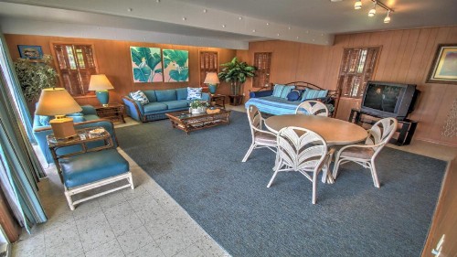 Dutch Treat House (Upper Level) - image 10