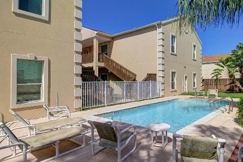 Escape Condominiums #2 - image 10