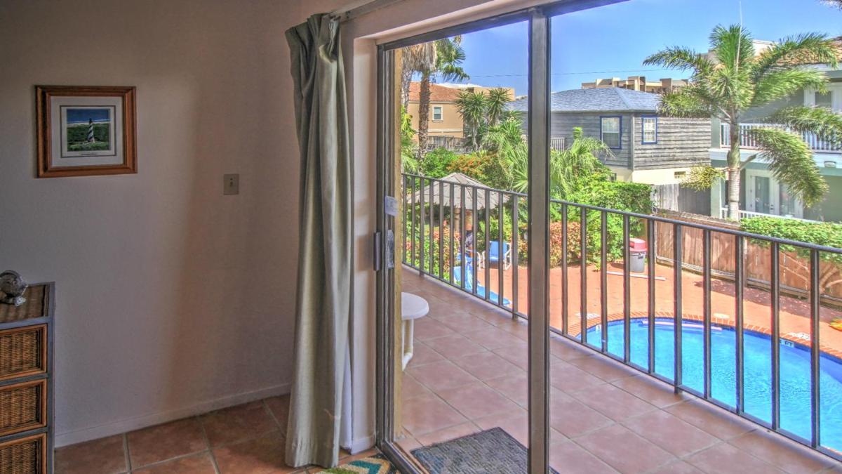 Ventura Condominiums #204 - image 7