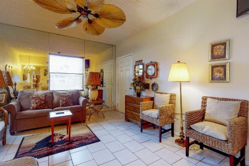 Ventura Condominiums #208 - image 11