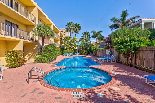 Ventura #202 - image 1