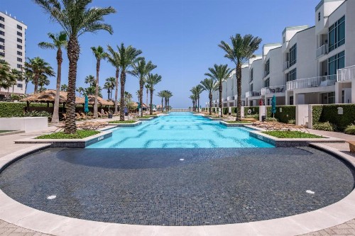 Sapphire Condominiums - image 2