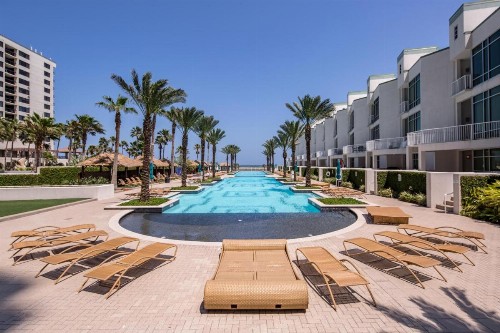 Sapphire Condominiums - image 8