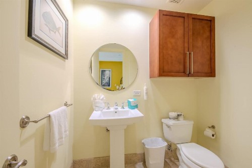 Beachfront 3 Bedroom Condo - image 4
