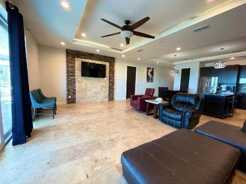 5 BEDROOM BEACHFRONT CONDO - 2nd Floor - image 6