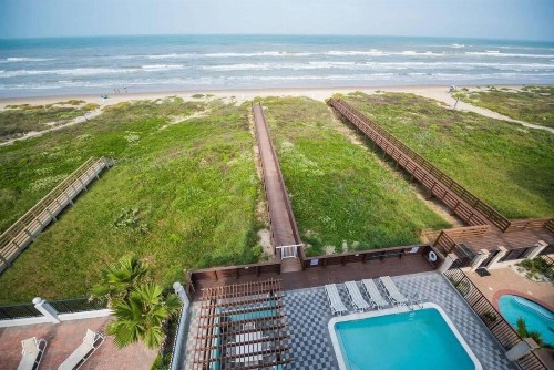 5 BEDROOM BEACHFRONT CONDO - 3rd Floor - image 14