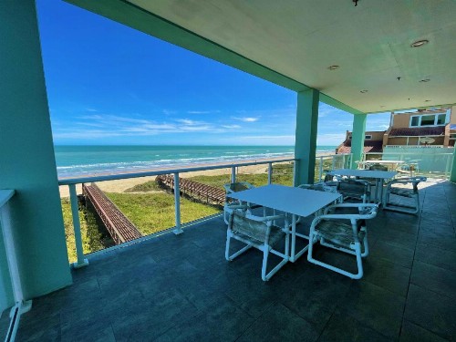 5 BEDROOM BEACHFRONT CONDO - 3rd Floor - image 3