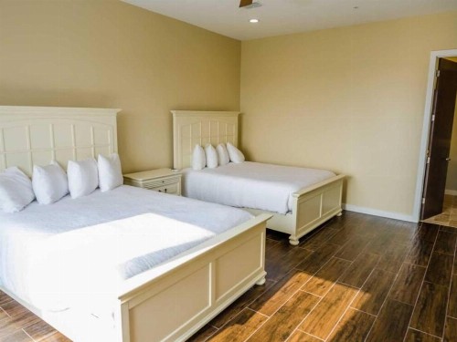 5 BEDROOM BEACHFRONT CONDO - 3rd Floor - image 5