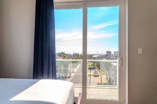 5 BEDROOM BEACHFRONT CONDO - 4th Floor - image 35