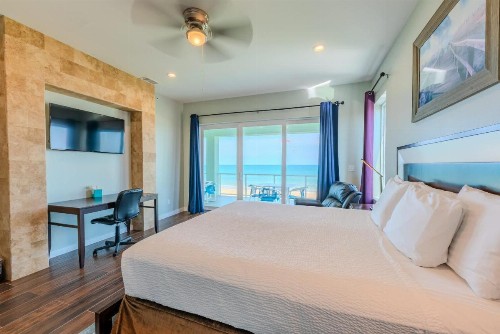 5 BEDROOM BEACHFRONT CONDO - 4th Floor - image 40