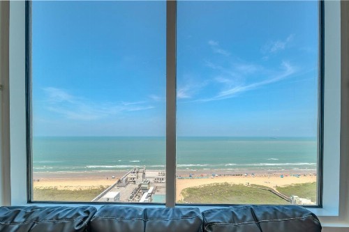 Beachfront 3 Bedroom Condo - image 42