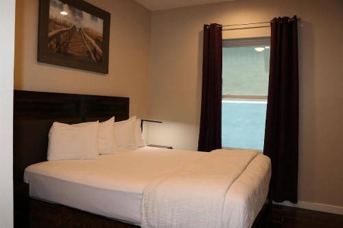 Beachfront 3 Bedroom Condo - image 10