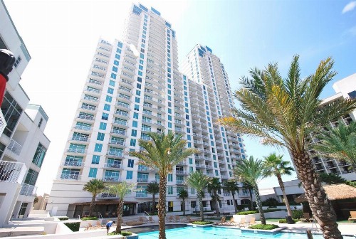 Sapphire Condo & Spa Unit #1304