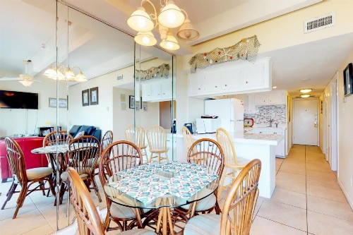 Aquarius Condos - image 9