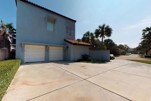 Villas Beach Front Home 6518 - image 9