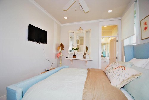 Sea Hawk - Private Beach House With Pool & Hot Tub Home - image 27