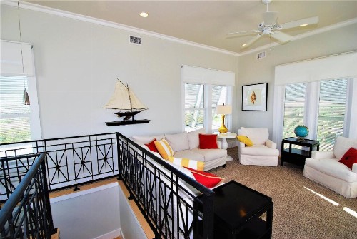 Sea Hawk - Private Beach House With Pool & Hot Tub Home - image 40