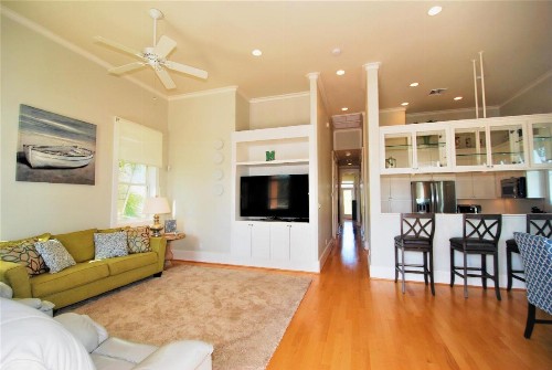 Sea Hawk - Private Beach House With Pool & Hot Tub Home - image 6
