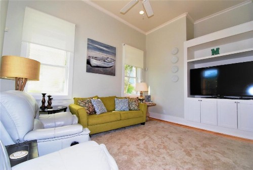 Sea Hawk - Private Beach House With Pool & Hot Tub Home - image 8