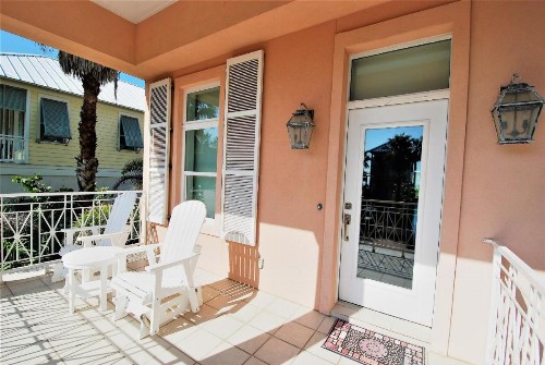 Sea Hawk - Private Beach House With Pool & Hot Tub Home - image 9