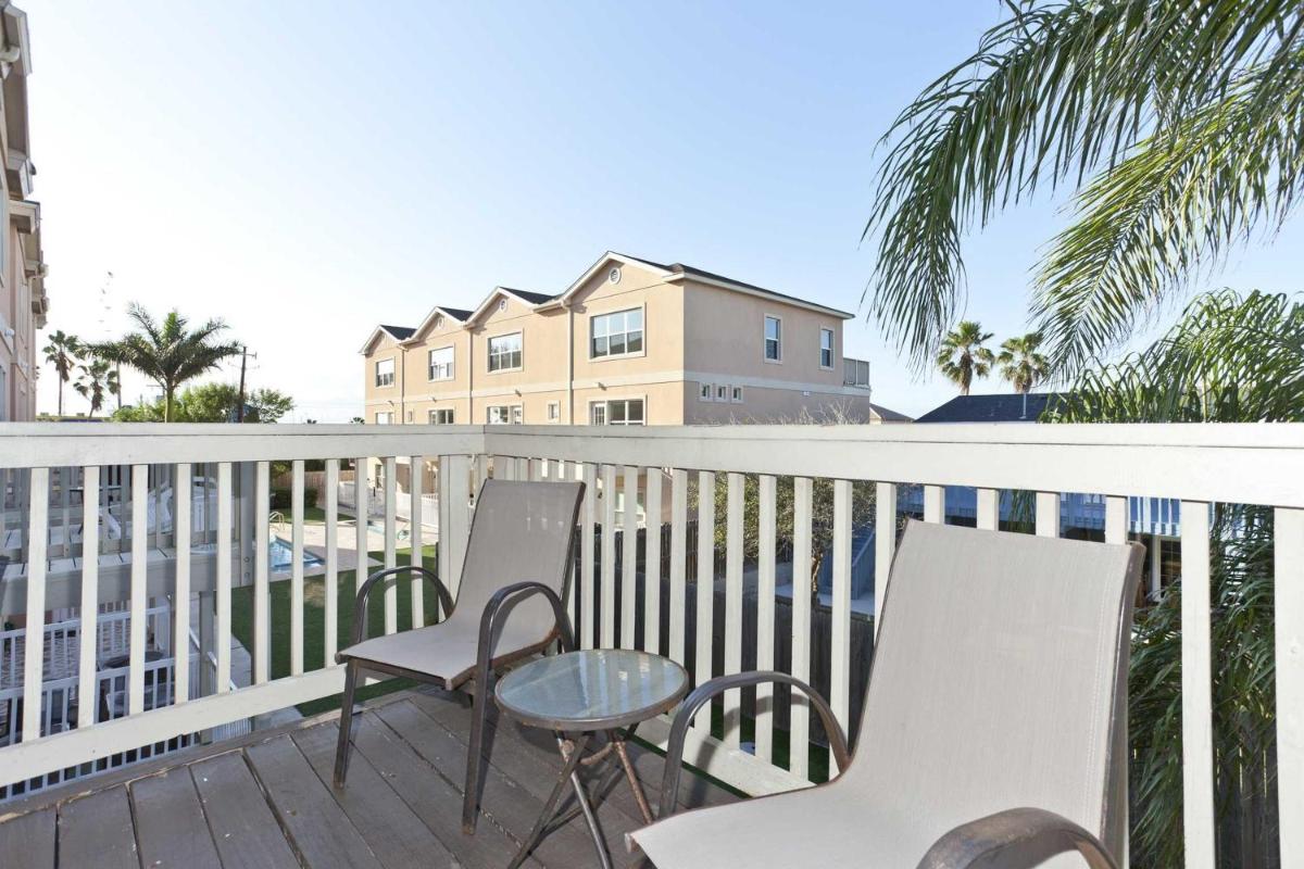Marlin Cottages Condominiums by Padre Island Rentals - image 6