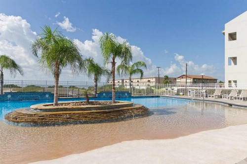 Tortuga Bay Townhouse- Access to Boat Slip - image 7