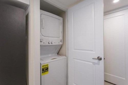Solare Tower Condominium 2 Bedroom #405 - image 11