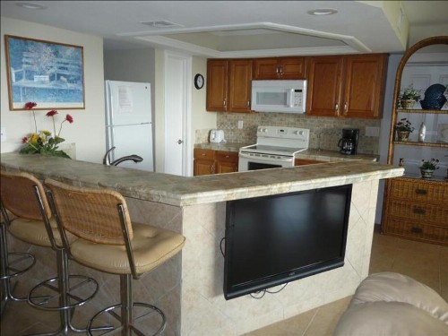 Suntide I Condos W101 - image 3