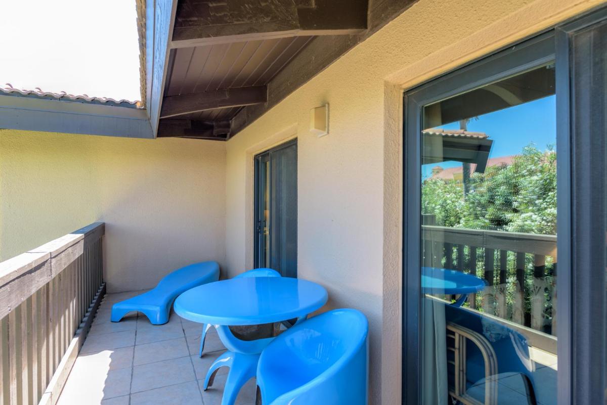 Tiki 208 - image 5