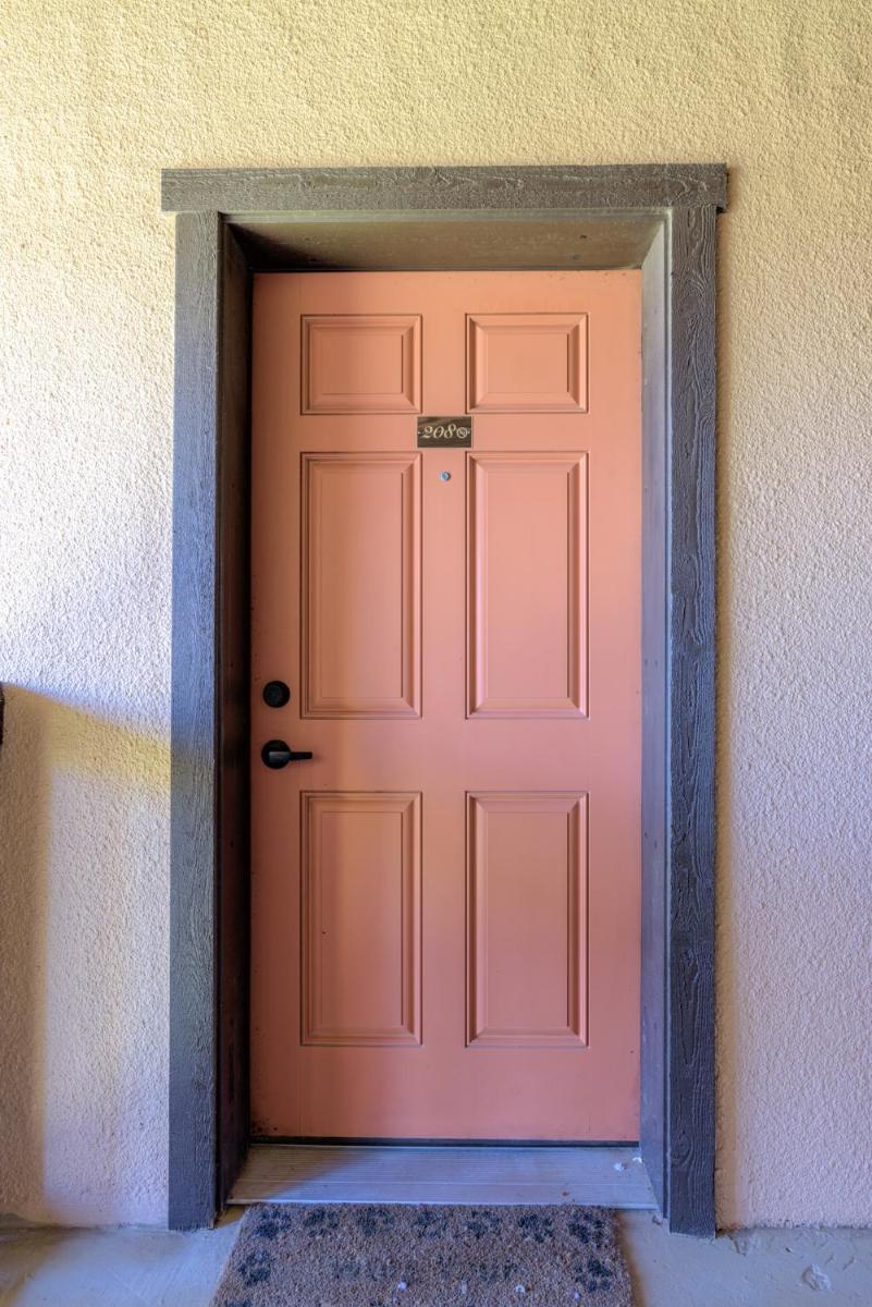 Tiki 208 - image 6