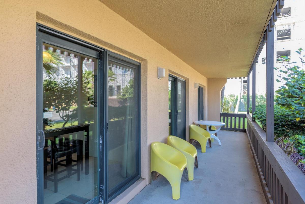 Tiki 121 - image 2