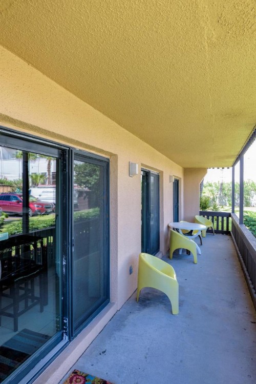 Tiki 121 - image 4