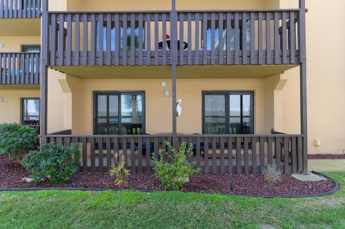 Tiki 122 - image 21