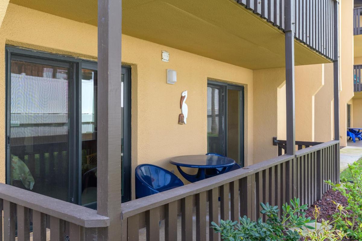 Tiki 122 - image 3