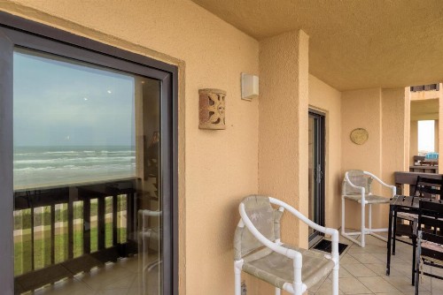 Tiki 230- Beach Please - image 9