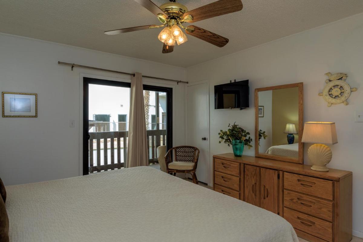 Tiki 218 - image 2