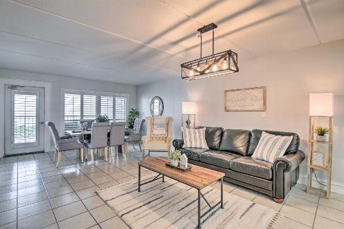 Cozy South Padre Island Condo with Beach Views! - image 3