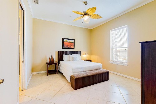 Escape Condominiums #7 - image 10