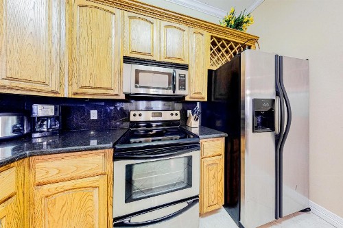 Escape Condominiums #7 - image 8