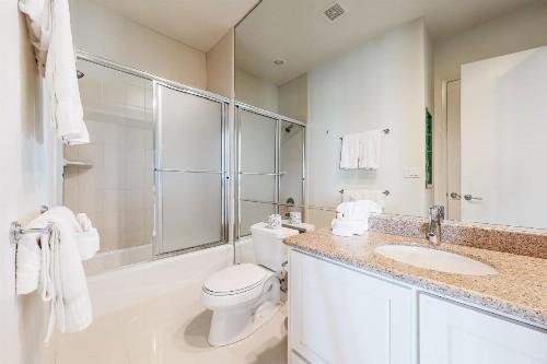 Las Olas Condominiums #103 - image 11